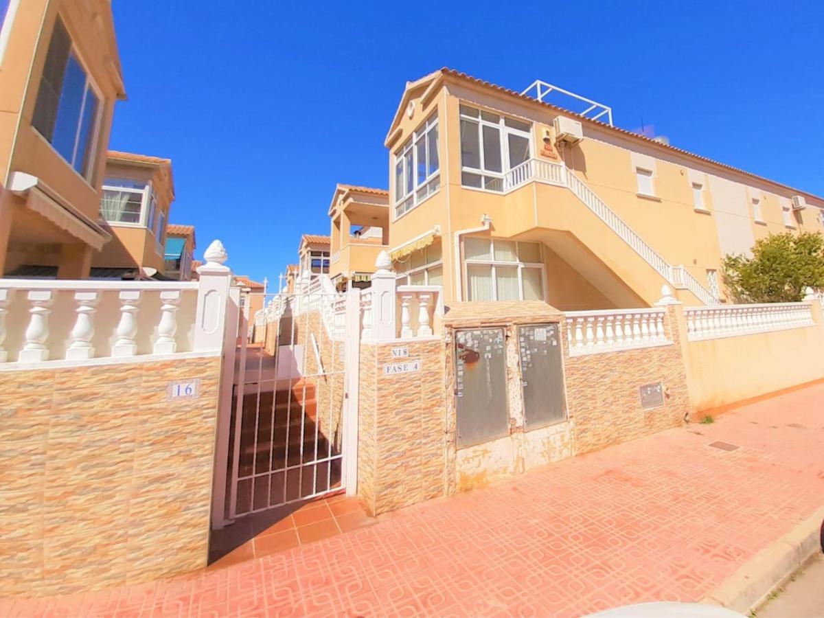 Casa Alegria Apartment With Pool Torrevieja Eksteriør bilde