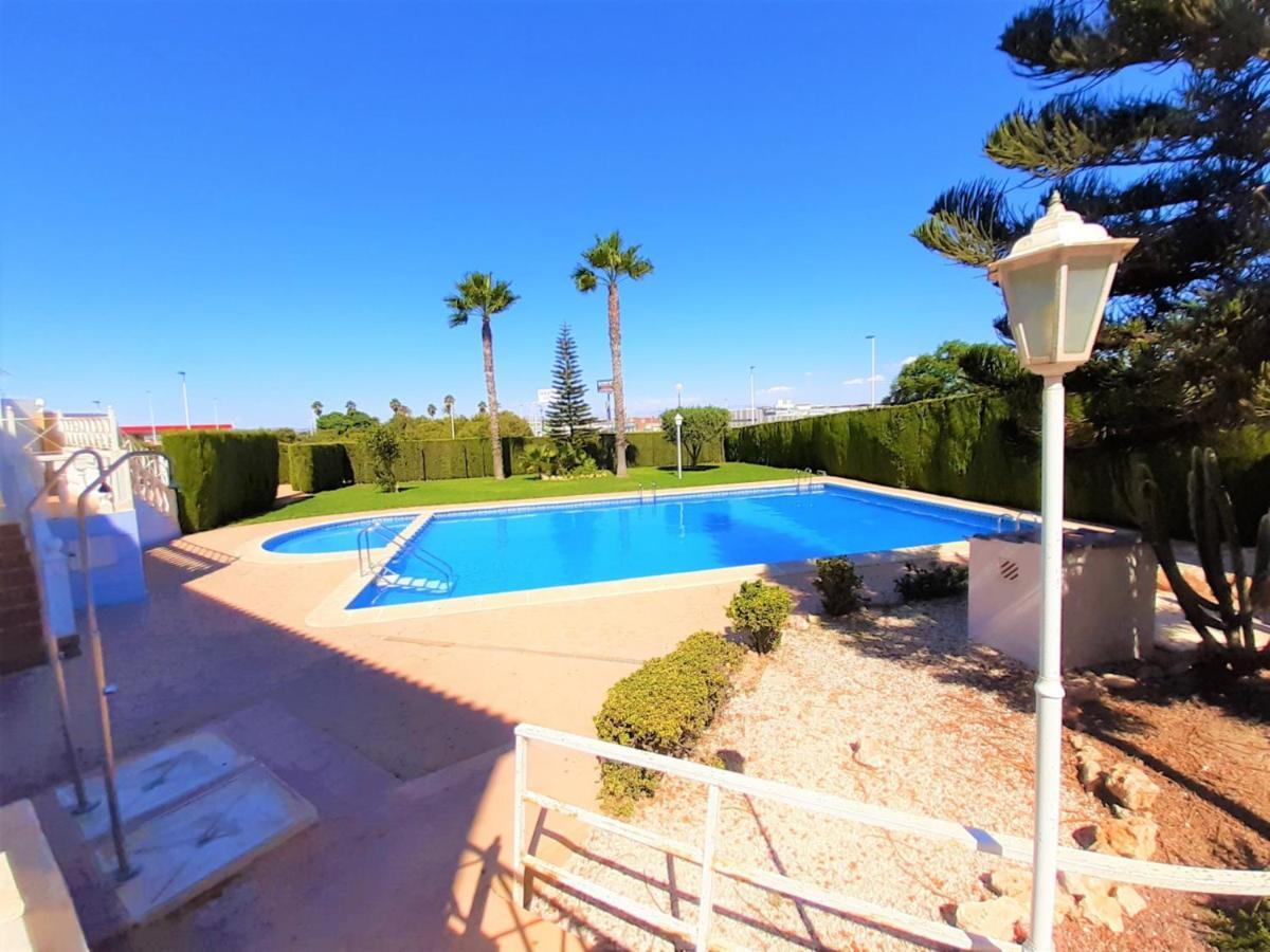Casa Alegria Apartment With Pool Torrevieja Eksteriør bilde